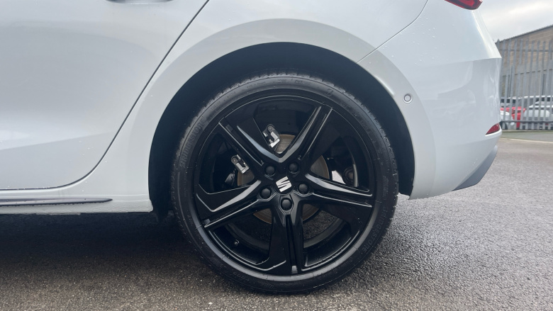 SEAT Leon 1.5 TSI 150 FR Black Edition 5dr [DAP] Petrol Hatchback